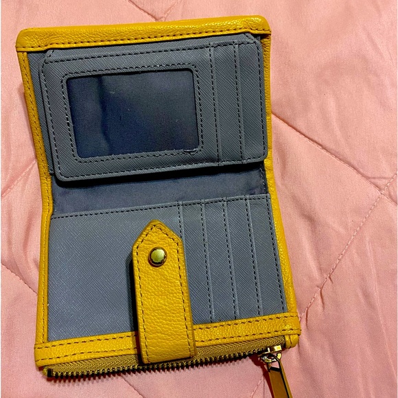 Fossil Handbags - Fossil Purse with matching wallet